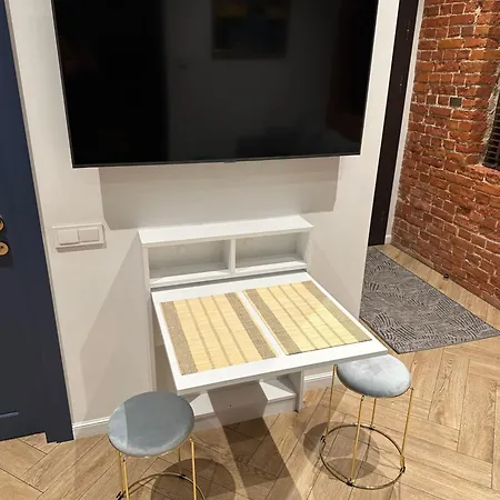 Ground Floor Apartment In Kaunas City Center קובנה