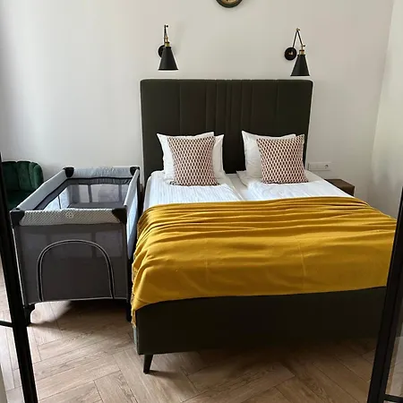 Ground Floor Apartment In Kaunas City Center * קובנה